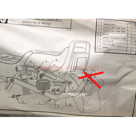 SUPPORT POUR PLATINE GIVI F218 VF750 C 1985 1986