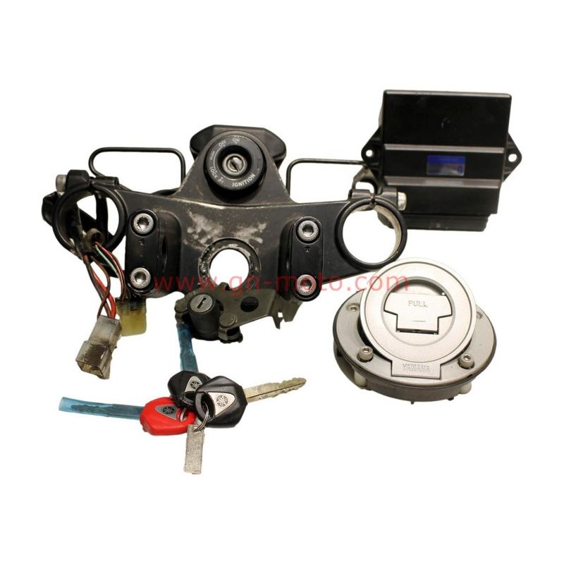 Kit serrures Yamaha TDM 900 (2004–2007) – Réf. 5PS-W8250-10 Kit serrures Yamaha TDM 900 (2004–2007) – Réf. 5PS-W8250-10