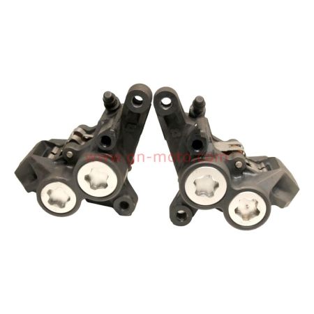 Paire d’Étriers Avant Yamaha "Étoiles" – TDM 850 / TRX 850 / FJR 1300 – Réf. 5JJ-2580U-00 – Occasion