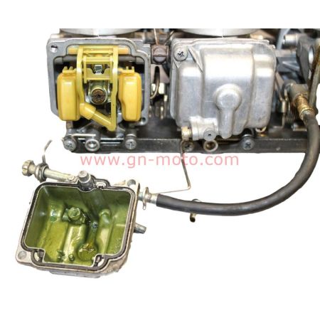 Rampe de Carburateurs pour Pièces Suzuki 750 GSX-F | Réf. 13201-20C01-000 | Occasion