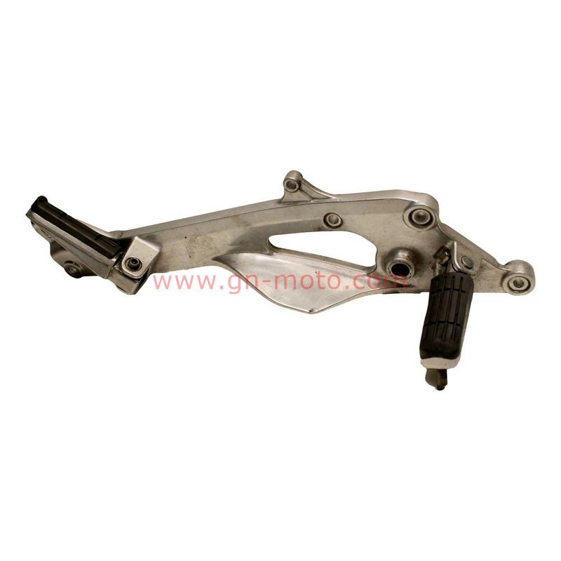 platine repose pied droite toutes yamaha 900 TDM 5PS-27443-00| Occasion