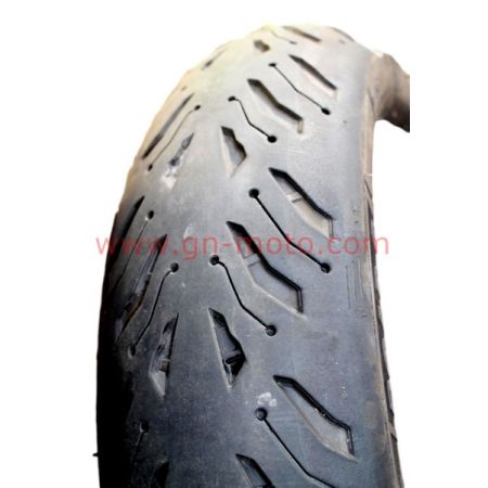 pneu michelin road6 2CT+ 150 / 70zr17 69w dot 5323Occasion