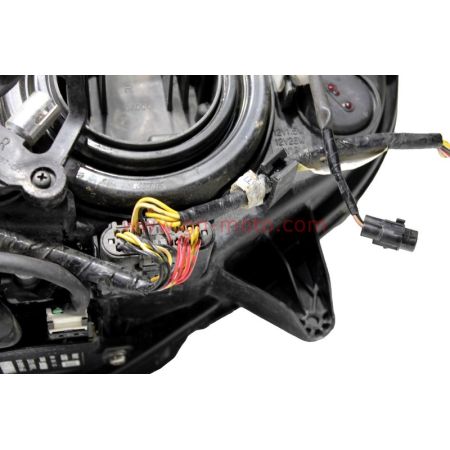 phare leds 2(pattes cassées) yamaha 1300 fjr 20016-2018 B88-8430B-00 | Occasion