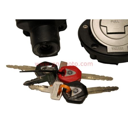 kit serrures yamaha 1300 fjr 2014-2015 bk5-8591a-30 | Occasion