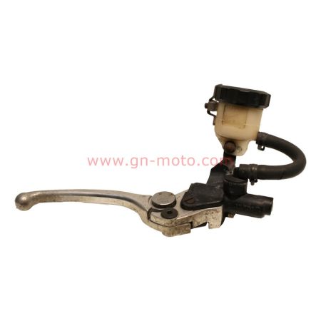 maitre cylindre frein avant yamaha 850 trx mauvais etat 3GM-W2587-50 | Occasion