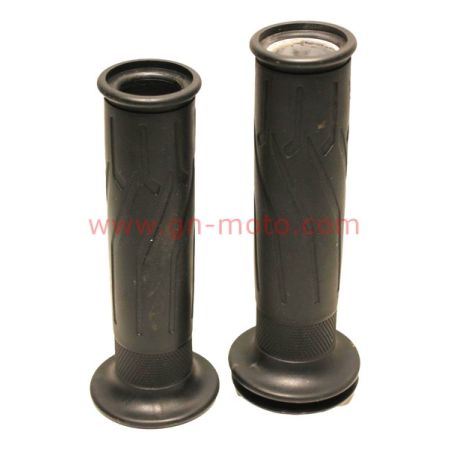 Paire De Poignées Caoutchouc Yamaha 1300 FJR 2001-2005 5JW-26240-00 | Occasion