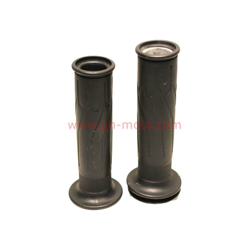 Paire De Poignées Caoutchouc Yamaha 1300 FJR 2001-2005 5JW-26240-00 | Occasion