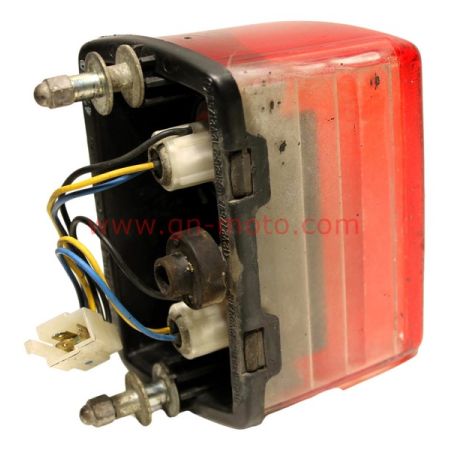 Phare arriere yamaha 850 trx 47X-84710-E0 | Occasion